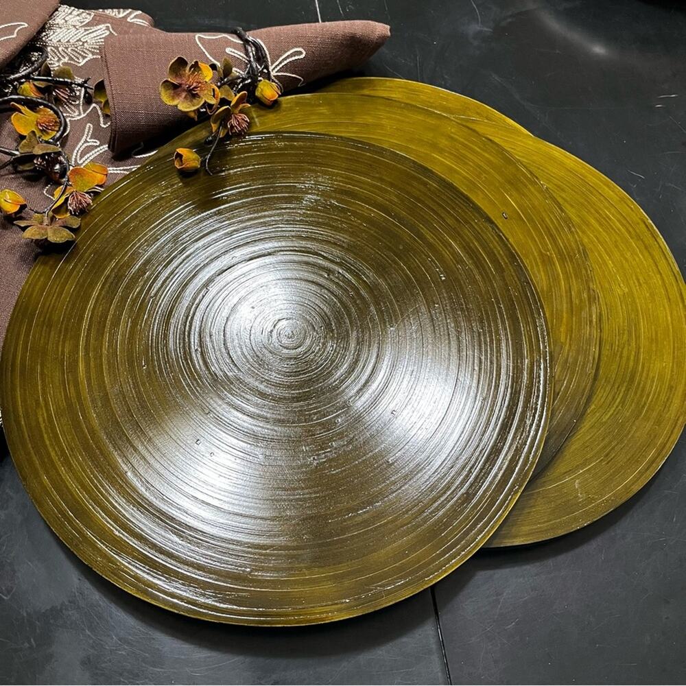 NEW Bella x Anthro Round Bamboo Placemat Charger 14” Olive Green Set 3 NWT